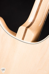 Rickenbacker 4005V Maple Glo bass guitar