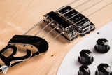 Rickenbacker 4005V Maple Glo bass guitar