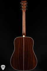 Martin HD-28 – Spruce & Rosewood Acoustic Guitar