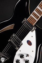 Rickenbacker 360 – Jet Glo Electric Guitar