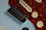 Fender Limited Edition American Professional II Stratocaster Thinline - Transparent Daphne Blue