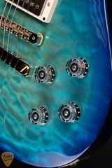 Paul Reed Smith Eddie’s Guitars Wood Library S2 McCarty Singlecut 594 Quilt Top/Ebony FB Makena Blue electric guitars