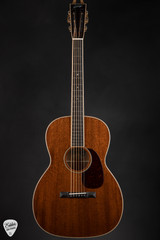 Collings 0001 Mh Acoustic Guitar in Honduran Mahogany