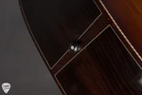 Santa Cruz OM Custom – Bearclaw Swiss Moon Spruce & African Blackwood Acoustic Guitar