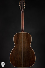 Huss & Dalton 000-SP – Western Red Cedar & Figured Claro Walnut Acoustic Guitar