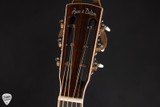 Huss & Dalton 000-SP – Western Red Cedar & Figured Claro Walnut Acoustic Guitar