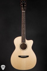 Goodall Grand Concert Cutaway – Italian Spruce & Curly Walnut Acoustic Guitar