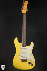 2022 – Fender Custom Shop 1963 Stratocaster Journeyman Electric Guitar in Graffiti Yellow