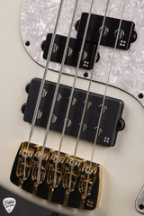 Sale Pending - Sandberg California VM 5-String High Gloss - Virgin White