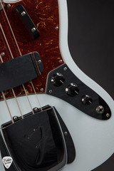 Fender Custom Shop Limited Edition 1960’s Jazz Bass Deluxe Closet Classic Faded Aged Sonic Blue Bass Guitar