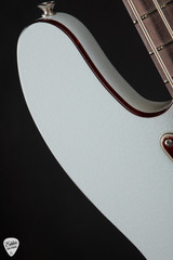 Fender Custom Shop Limited Edition 1960’s Jazz Bass Deluxe Closet Classic Faded Aged Sonic Blue Bass Guitar