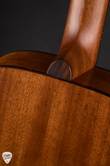 Gallagher Bluegrass Bell Grand Auditorium Torrefied Adirondack Spruce and Mahogany Acoustic Guitar