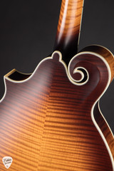 Gibson Custom Sierra Hull F-5 Master Model mandolin in Sierra Burst VOS Varnish 2.6 #5H93007