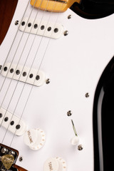 2024 - Fender 70th Anniversary American Vintage II 1954 Stratocaster - 2-Color Sunburst