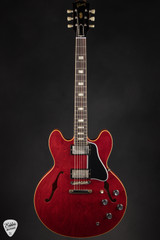 Gibson Custom Shop 1964 ES-335 Reissue VOS Electric Guitar in Sixties Cherry
