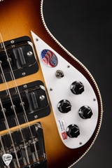 Rickenbacker 2020 4003 CB SPC Electric bass in montezuma brown