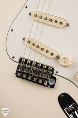 Fender Limited Edition American Vintage II 1973 Stratocaster Electric Guitar in Olympic White