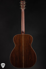 Huss & Dalton Traditional OM Custom – Bearclaw Italian Spruce & Madagascar Rosewood Acoustic Guitar