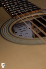 Huss & Dalton Traditional OM Custom – Bearclaw Italian Spruce & Madagascar Rosewood Acoustic Guitar