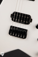 Jackson American Series Rhoads RR24 Electric Guitar in Snow White