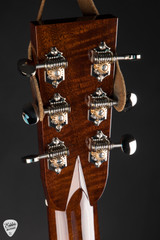 Santa Cruz OM Custom – Lost Tunnel Redwood & The Tree Mahogany Acoustic Guitar