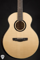 Kevin Ryan Cathedral Grand Fingerstyle – Engelmann Spruce & Spalted Tamarind Acoustic Guitar