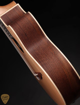 Lowden S-23J Nylon Jazz