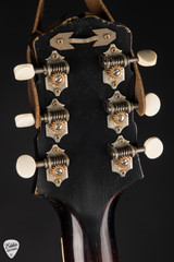 Gibson Murphy Lab 1939 SJ 100 Reissue Heavy Aged acoustic guitar in Faded Vintage Sunburst