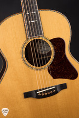 2017 – Bourgeois Small Jumbo Style 42 – Aged Tone Adirondack Spruce & Brazilian Rosewood Acoustic Guitar