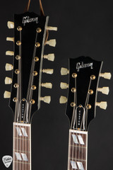 2015 Gibson Custom Shop Mid 60s EDS 1275 Electric guitar in Silver Sparkle