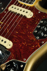 2024 - Fender Custom Shop 1966 Jaguar Deluxe Closet Classic - Aztec Gold