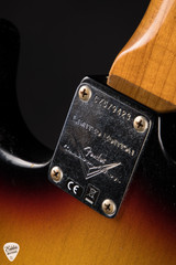 Fender Custom Shop Limited Edition 1963 Stratocaster Relic Electric Guitar in 3-Color Sunburst
