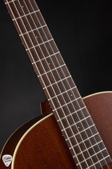 Iris MS-00 12 Fret Distressed – Mahogany