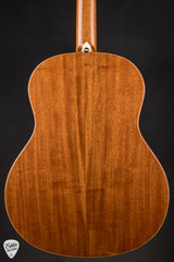 R Robinson Model 24 Acoustic Guitar with Sitka Spruce and Mahogany