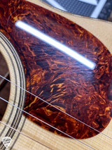 2019 – Bourgeois OMS Custom Acoustic Guitar with White Spruce & Figured Mahogany