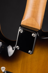 Suhr Oso Short-Scale Electric Guitar in 2 Tone Tobacco Burst