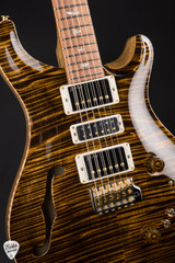 Paul Reed Smith 40th Anniversary Special Semi Hollow Limited Edition Electric guitar in yellow tiger