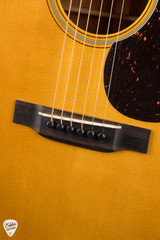 2023 – Martin Custom Shop 000-18 Authentic 1937 Stage 1 Aged Acoustic Guitar with Adirondack Spruce & Honduran Mahogany