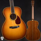 2016 – Collings OM2HA Varnish Deep Body – Adirondack Spruce & Madagascar Rosewood Acoustic Guitar in Sunburst