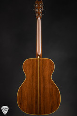 2016 – Collings OM2HA Varnish Deep Body – Adirondack Spruce & Madagascar Rosewood Acoustic Guitar in Sunburst