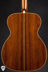 2016 – Collings OM2HA Varnish Deep Body – Adirondack Spruce & Madagascar Rosewood Acoustic Guitar in Sunburst