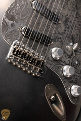 James Trussart Steel O Matic/R. Fortus Style S-Style Paisley Engraved - Black