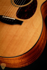 2012 - Bourgeois OM Custom - Bearclaw Sitka Spruce & Koa