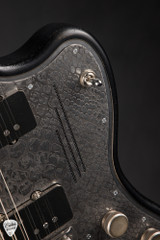 James Trussart Steelmaster - Antique Silver Snake Skin Engraved Black/NAMM Instrument