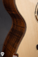 Bryan Galloup G6.C Acoustic Guitar with Italian Spruce & Brazilian Rosewood