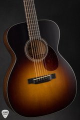 Collings OM1A Hill Country Sunburst Acoustic Guitar with Adirondack Spruce & Honduran Mahogany