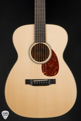 Collings 001A 14 Fret Acoustic Guitar with Adirondack Spruce & Figured Mahogany