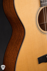 Collings OM1 JL Julian Lage Acoustic guitar with Sitka Spruce & Honduran Mahogany