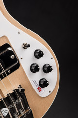 Rickenbacker 4003 Maple Glo bass guitar