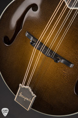 Bourgeois M5-A Sunburst Mandolin with Aged Tone Adirondack Spruce & Aged Tone Maple